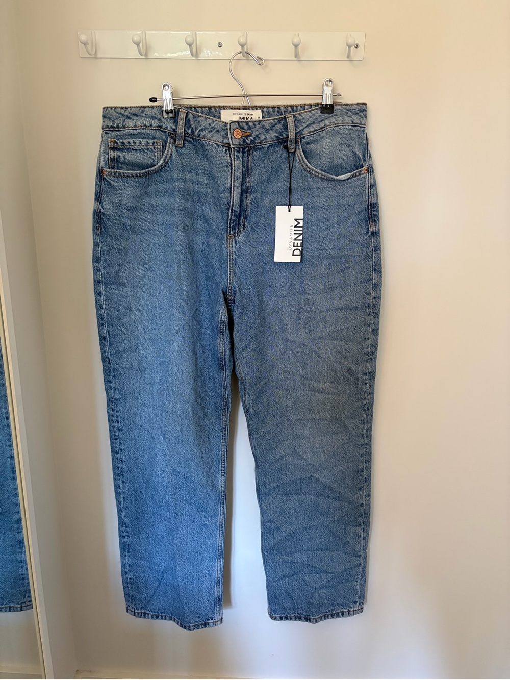 DYNAMITE Mid Rise Jeans - MIKA - Picture 2 of 5